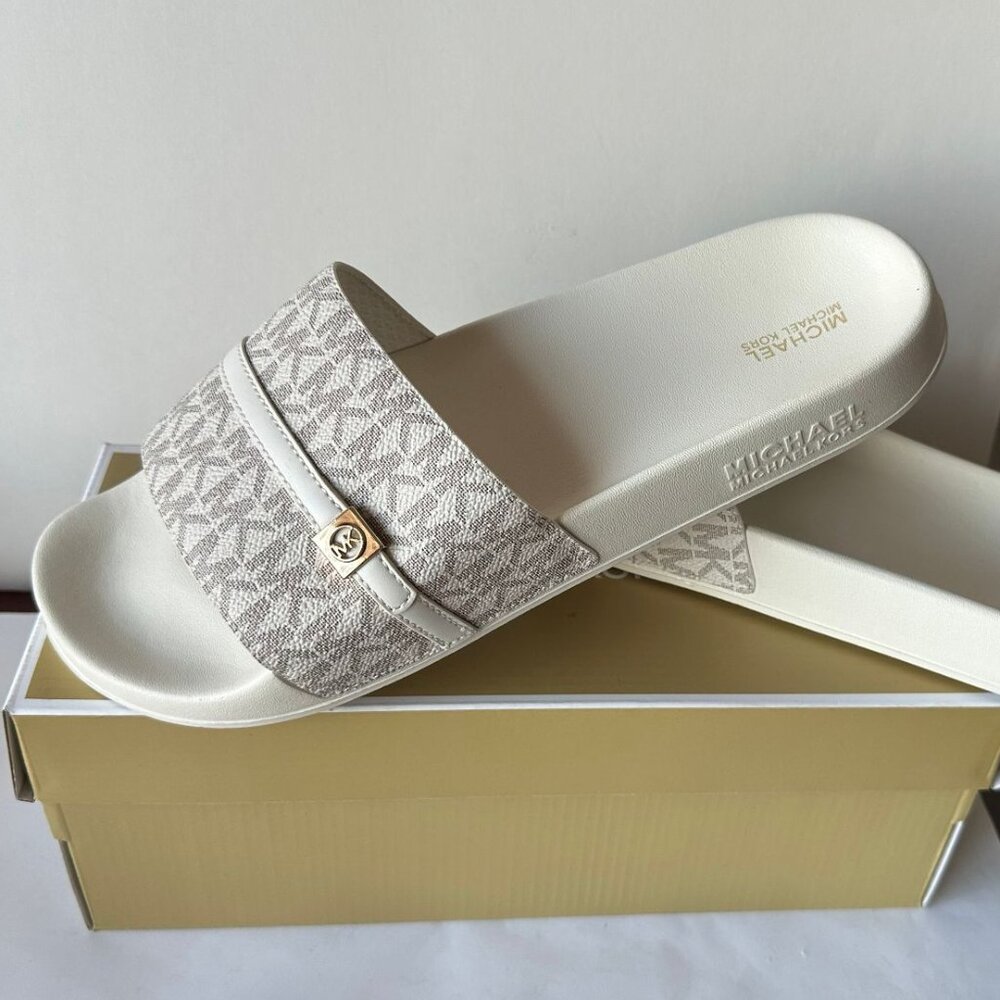NIB Michael Kors Signature Jadie Slide MK Logo Vanilla Sandals Size 7 & 8